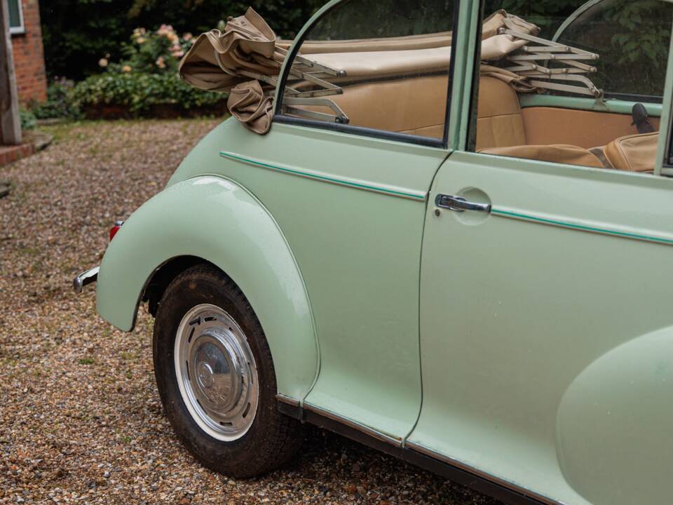 Image 16/29 of Morris Minor 1000 Tourer (1962)