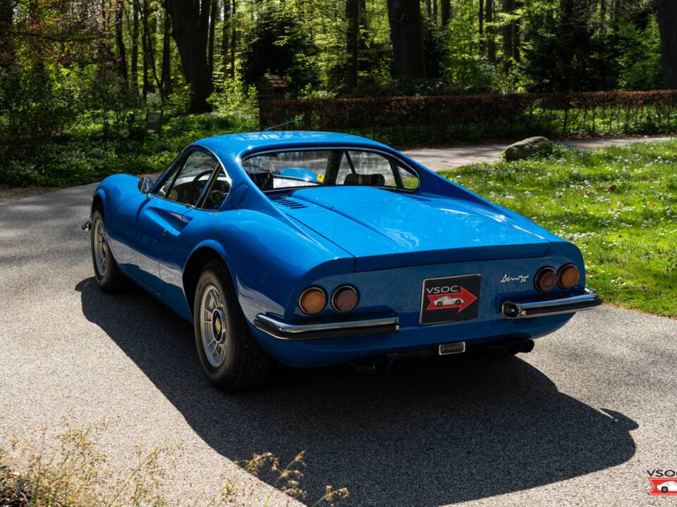 Bild 29/34 von Ferrari Dino 246 GT (1971)