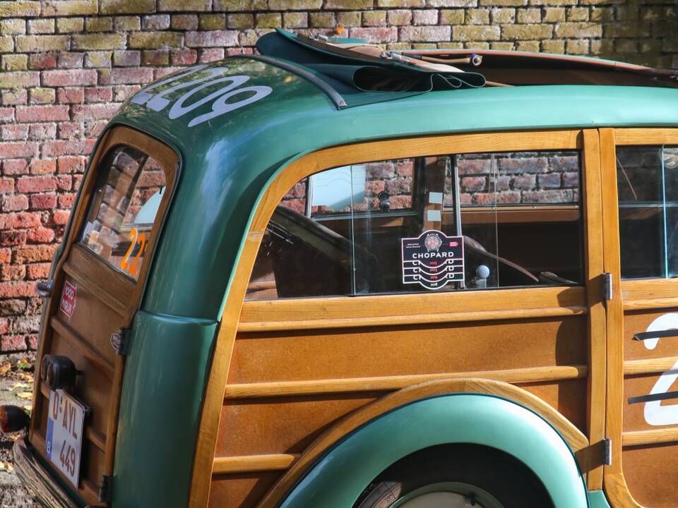 Image 43/51 de FIAT 500 C Giardiniera (1951)