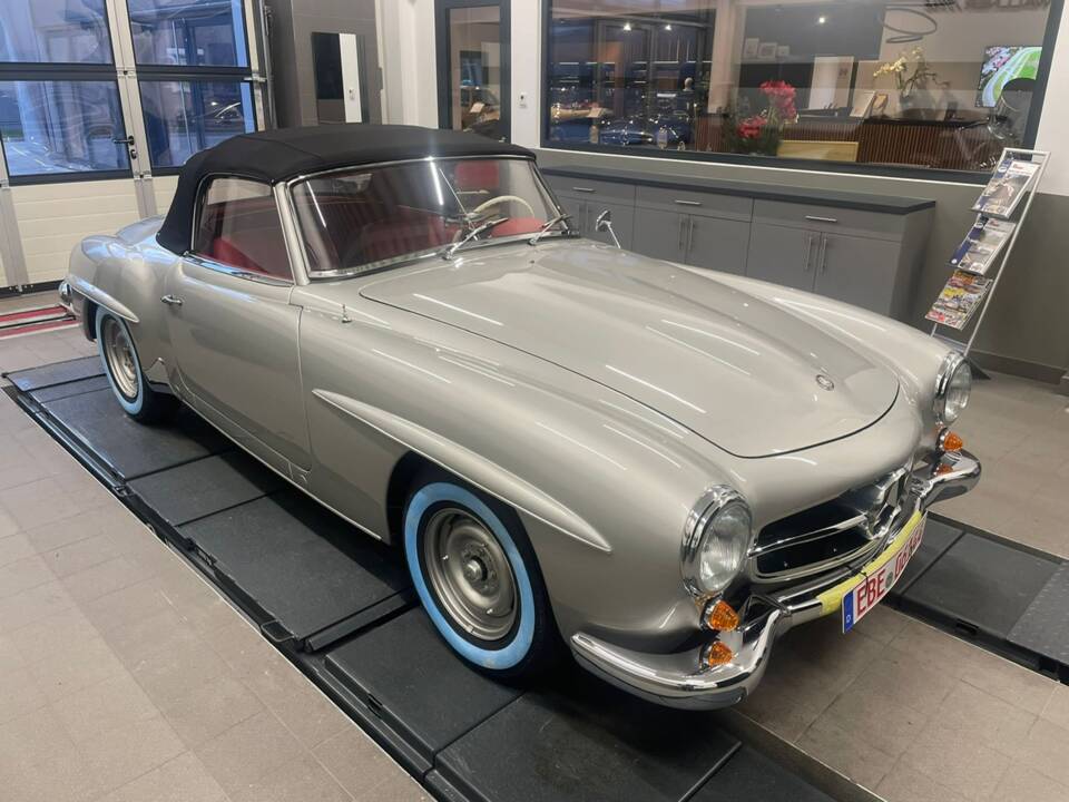 Image 27/54 of Mercedes-Benz 190 SL (1957)