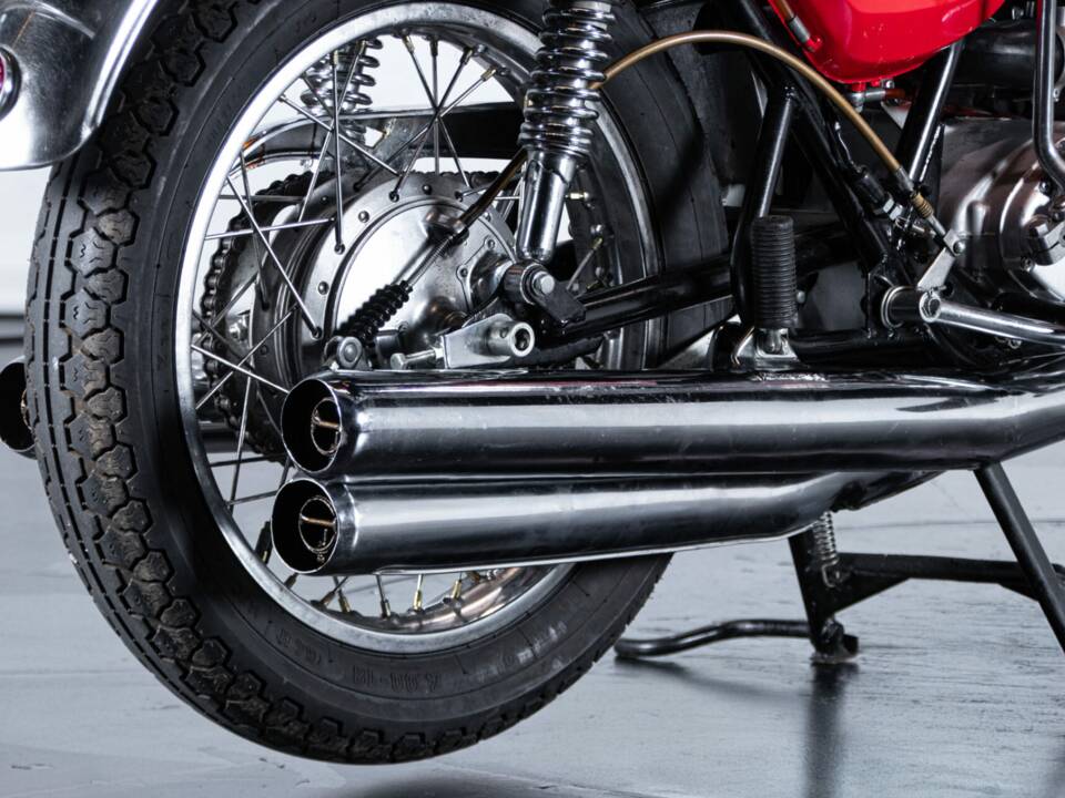 Imagen 18/50 de Kawasaki DUMMY (1970)