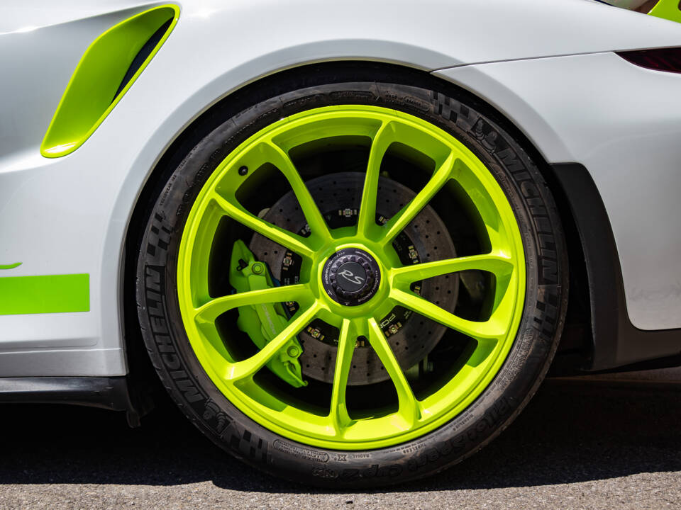 Image 14/50 of Porsche 911 GT3 RS (2016)