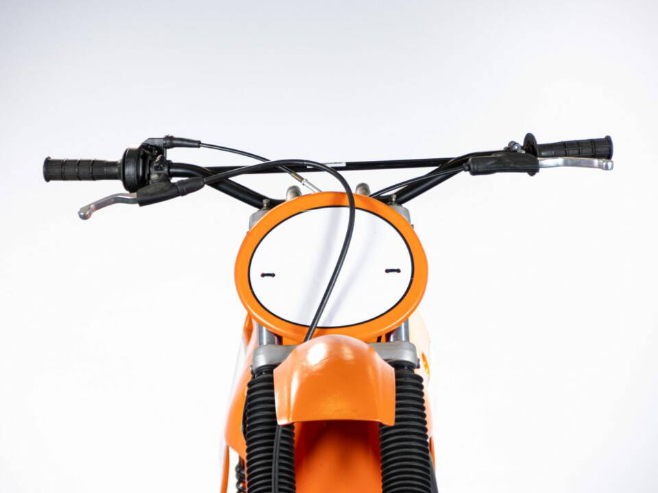 Image 30/46 of Can-Am 125 MX-6 (1980)