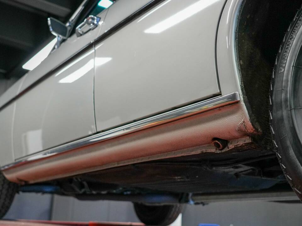 Bild 29/35 von Mercedes-Benz 280 SEL 3,5 (1972)