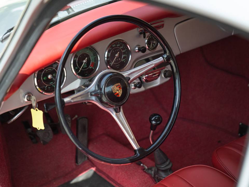 Immagine 21/36 di Porsche 356 C 1600 SC (1964)