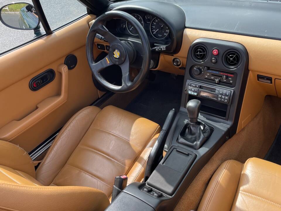 Image 12/21 of Mazda MX-5 1.6 (1991)