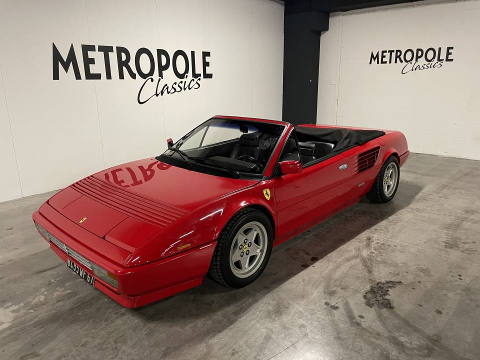 Immagine 4/22 di Ferrari Mondial 3.2 (1987)