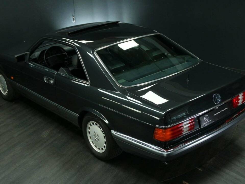 Immagine 43/50 di Mercedes-Benz 560 SEC (1990)