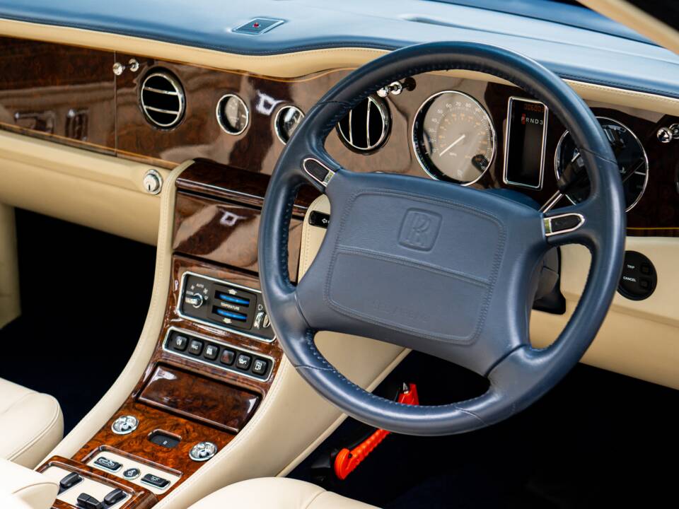 Bild 35/50 von Rolls-Royce Corniche V (2001)