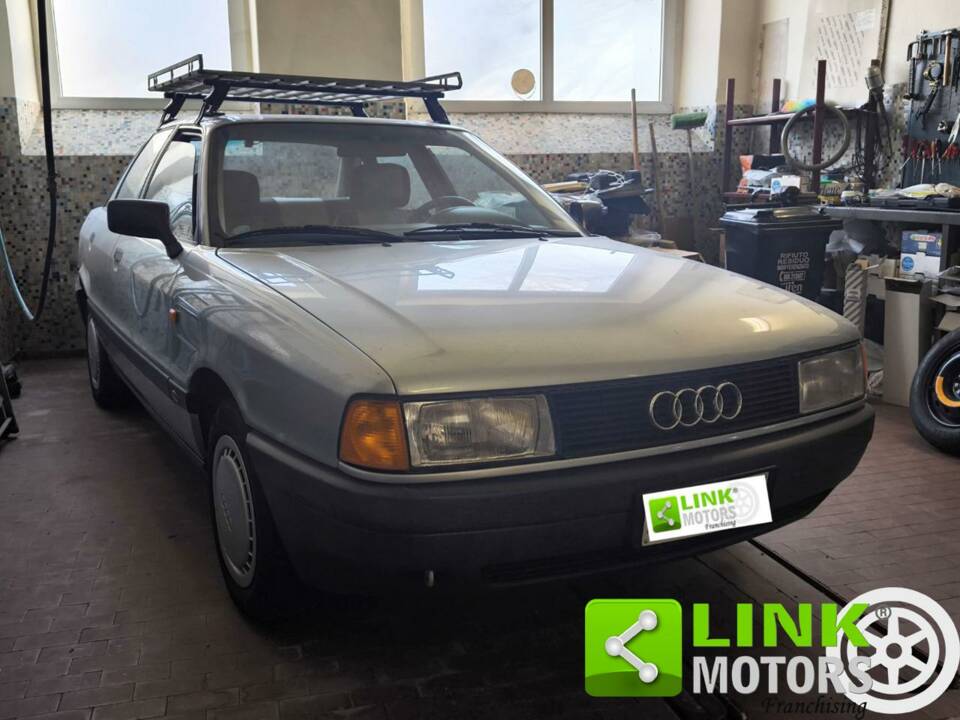 Imagen 3/10 de Audi 80 - 1.8S (1990)