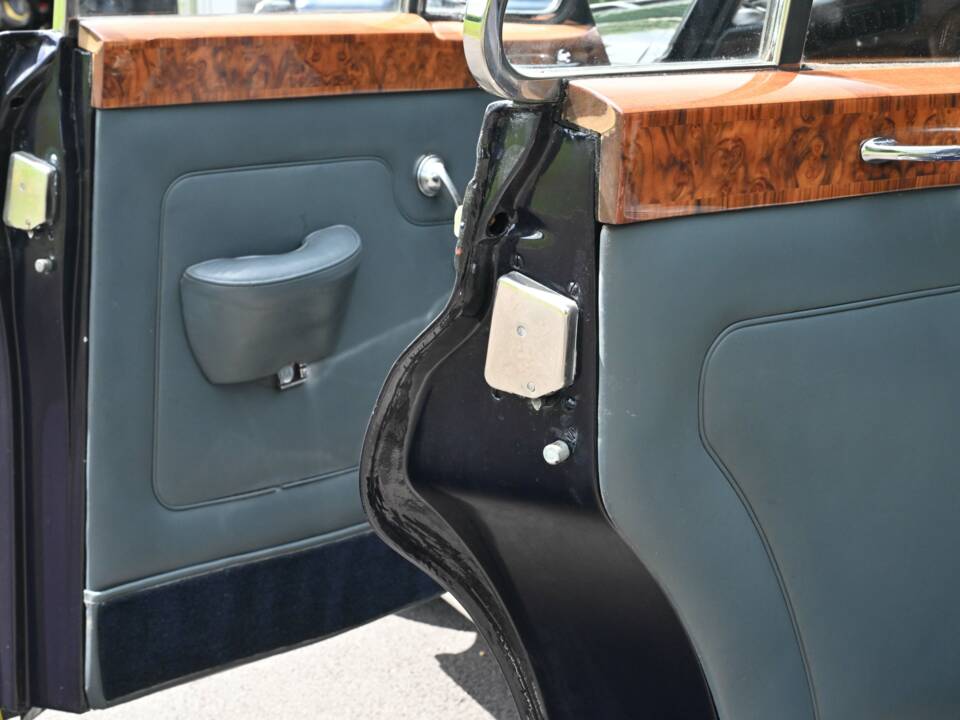 Bild 29/50 von Bentley S 3 (1962)