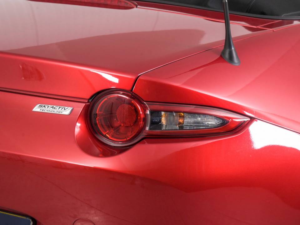 Image 24/50 of Mazda MX-5 1.5 (2015)
