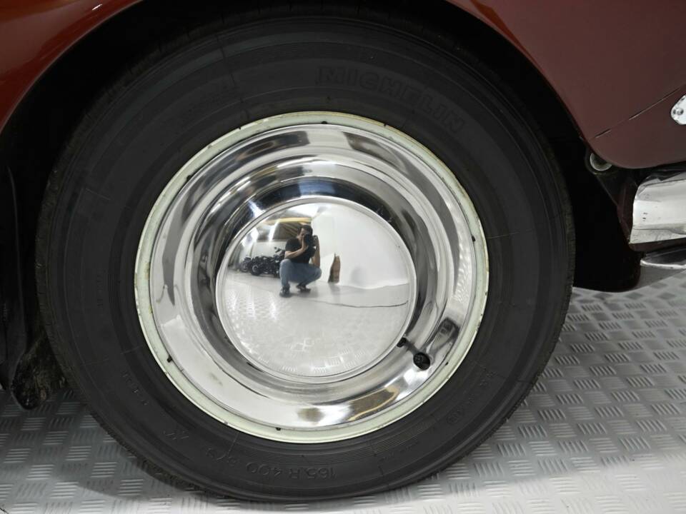 Imagen 48/50 de Citroën DS 19 Chapron (1961)