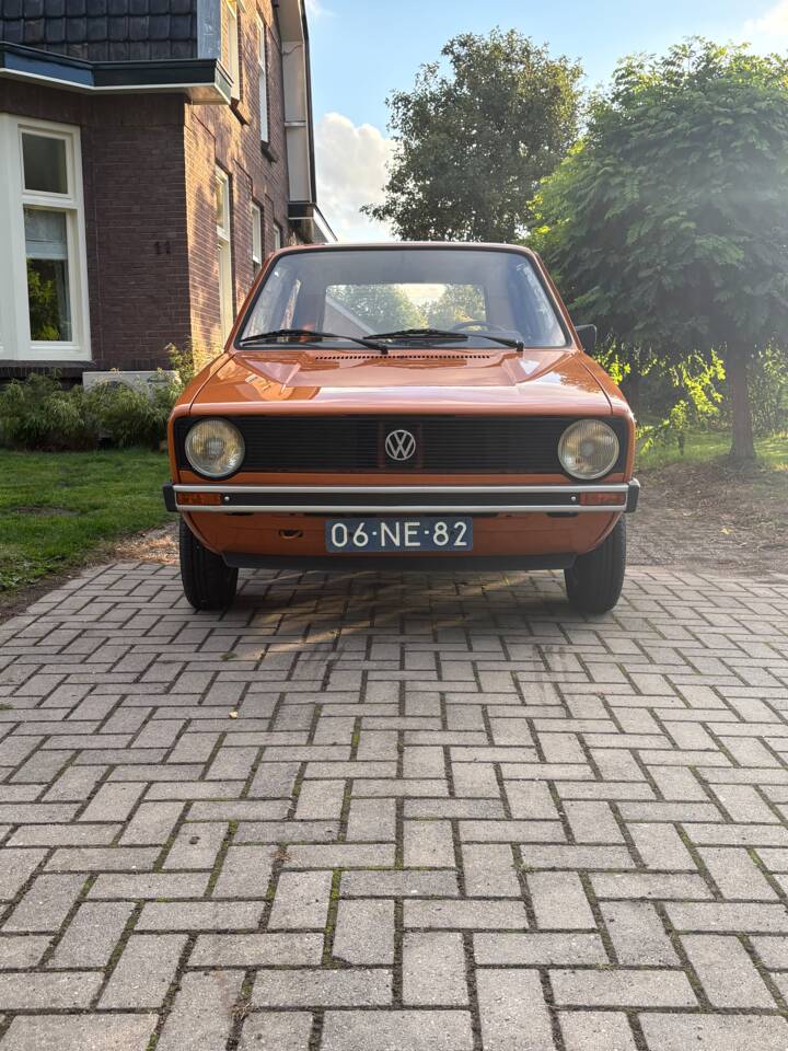 Image 12/17 of Volkswagen Golf Mk I 1.1 (1976)