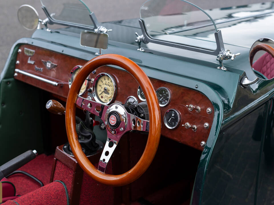Immagine 31/47 di Burlington Arrow (1965)
