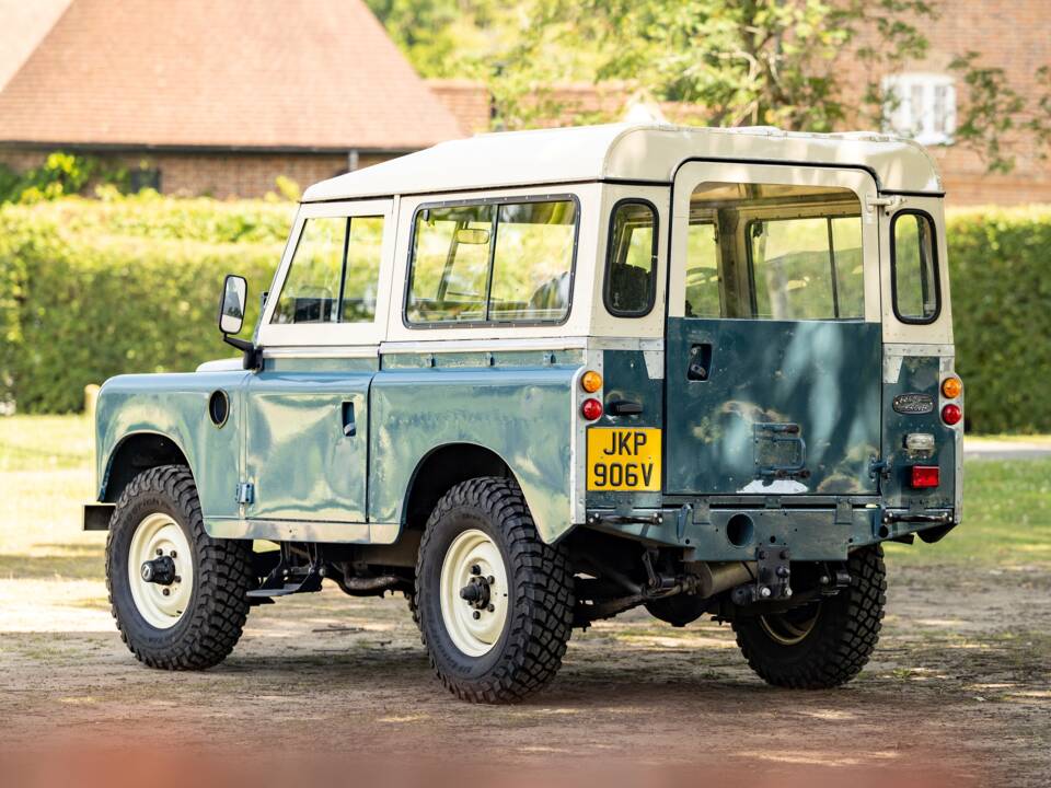 Bild 3/50 von Land Rover 88 (1980)