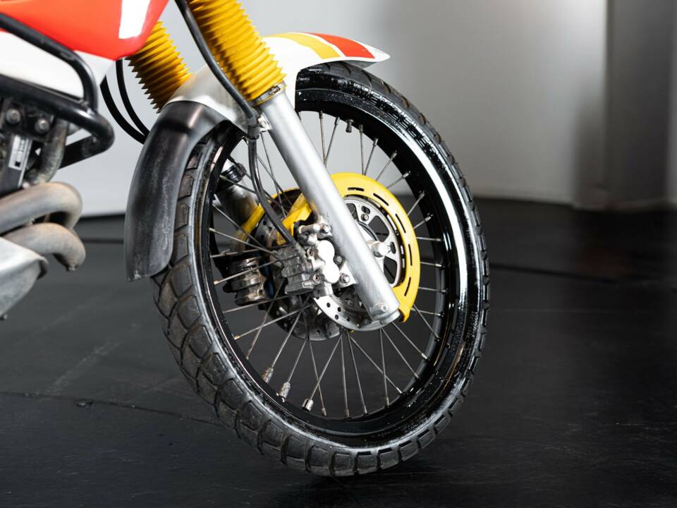 Image 10/35 of Yamaha DUMMY (1989)