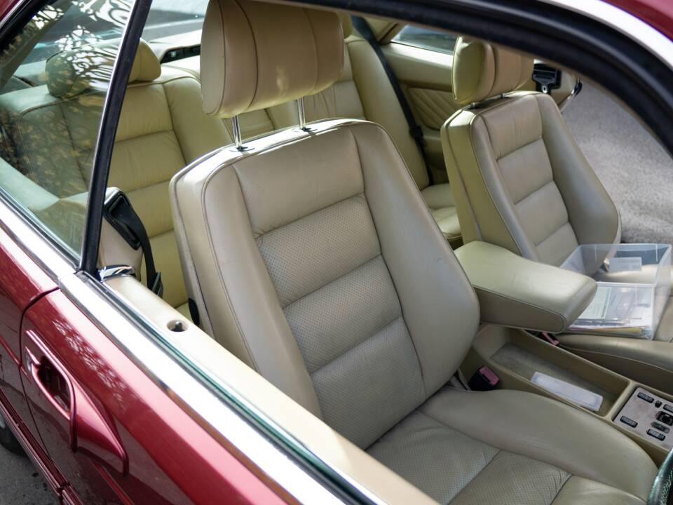 Bild 16/26 von Mercedes-Benz 500 SEC (1990)