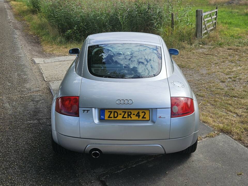 Image 6/8 of Audi TT 1.8 T (1999)