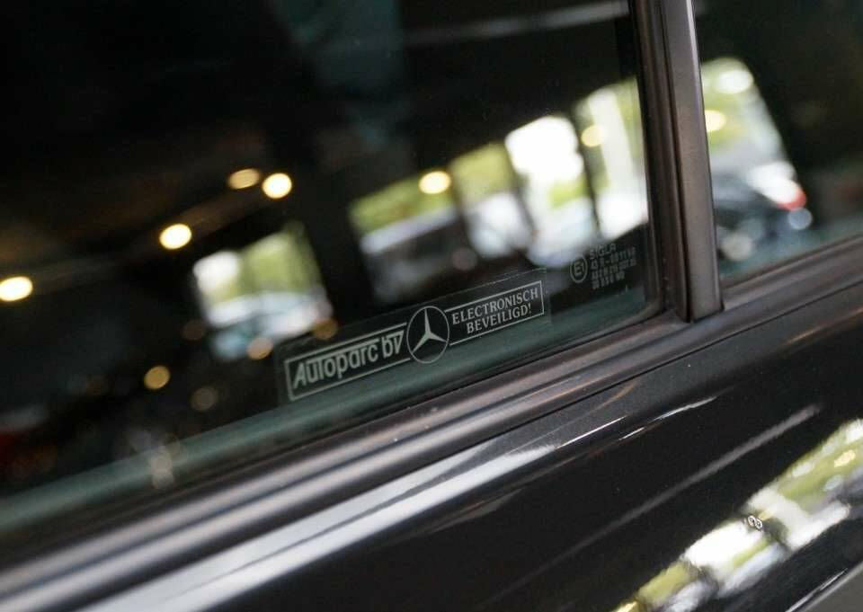 Bild 13/50 von Mercedes-Benz E 280 T (1994)
