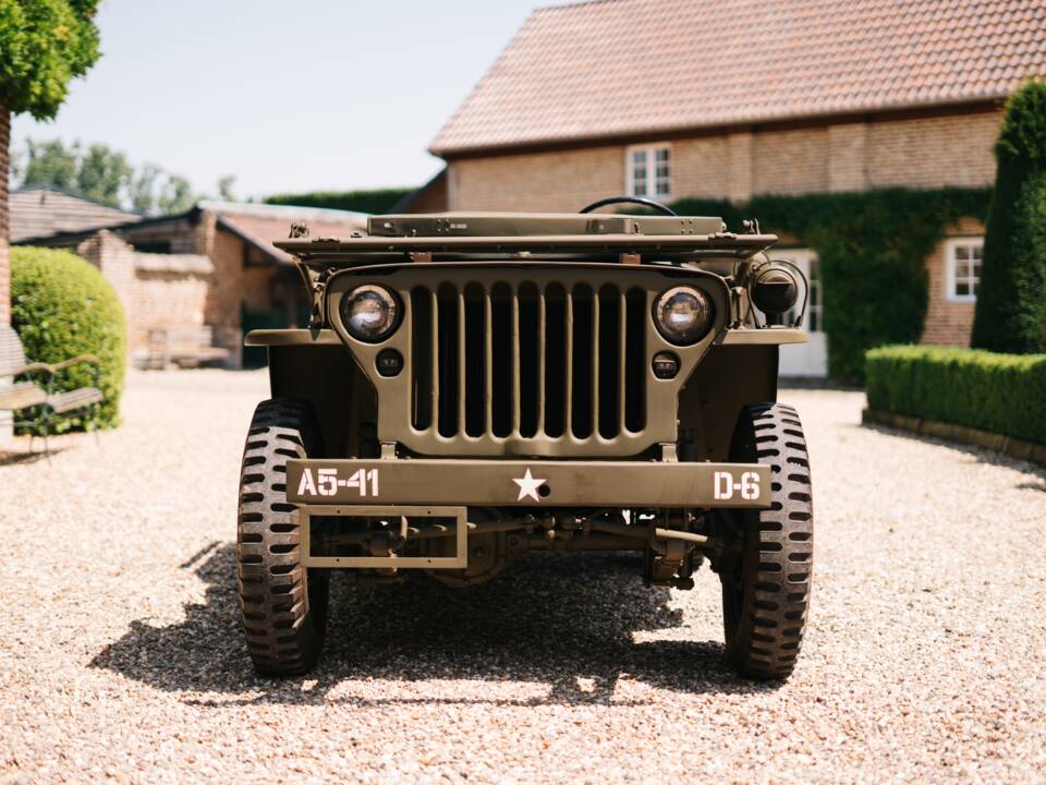 Bild 10/29 von Willys Jeep M38 A1 (1944)