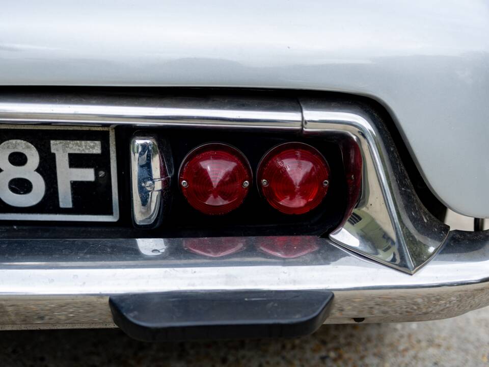 Bild 43/50 von Citroën ID 19 Break (1967)