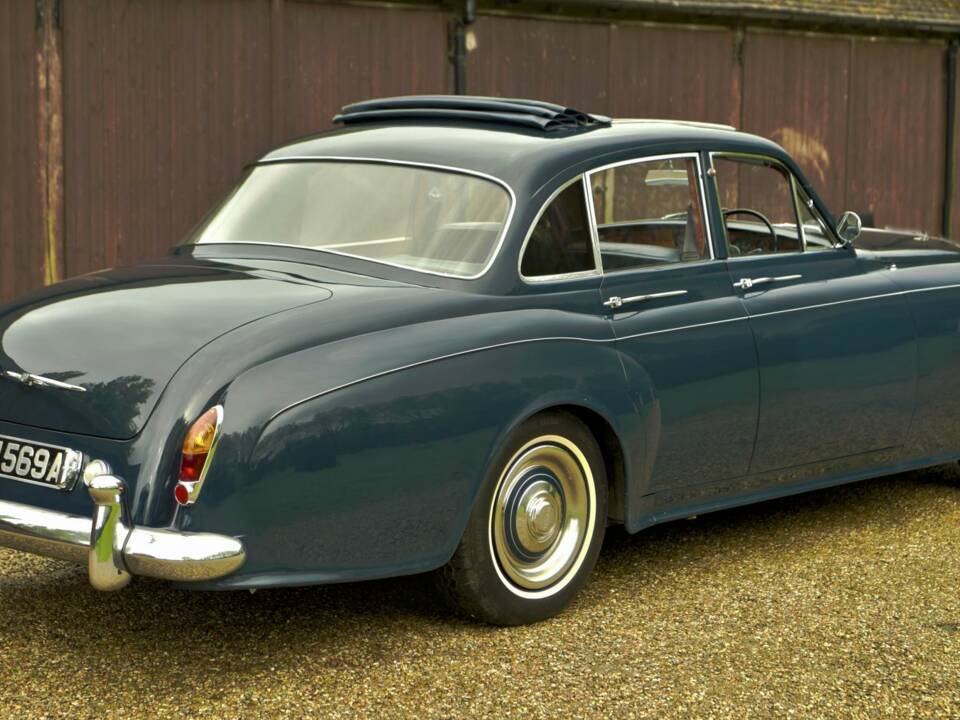 Bild 9/50 von Bentley S 3 Continental Flying Spur (1963)