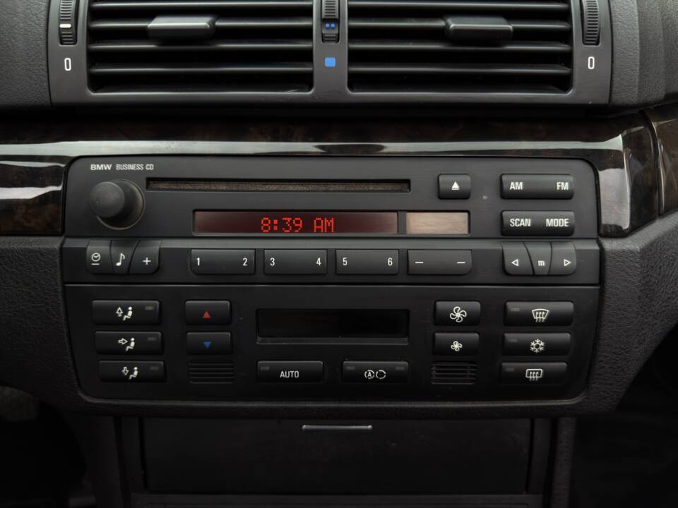 Bild 34/41 von BMW 320Ci (2006)
