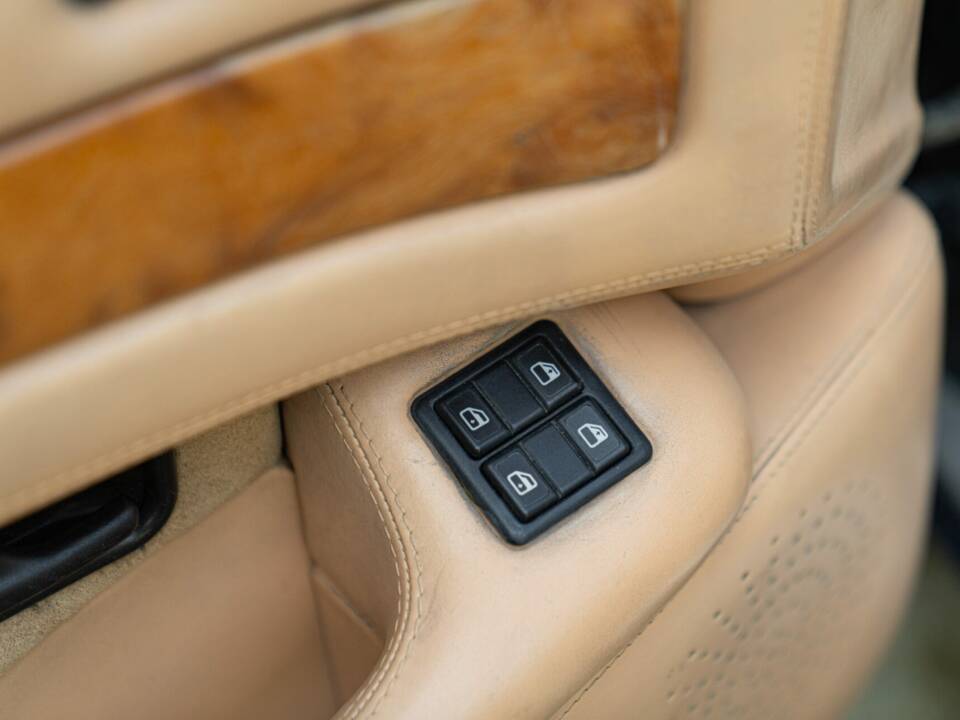 Bild 30/48 von Maserati Quattroporte 2.0 (1995)