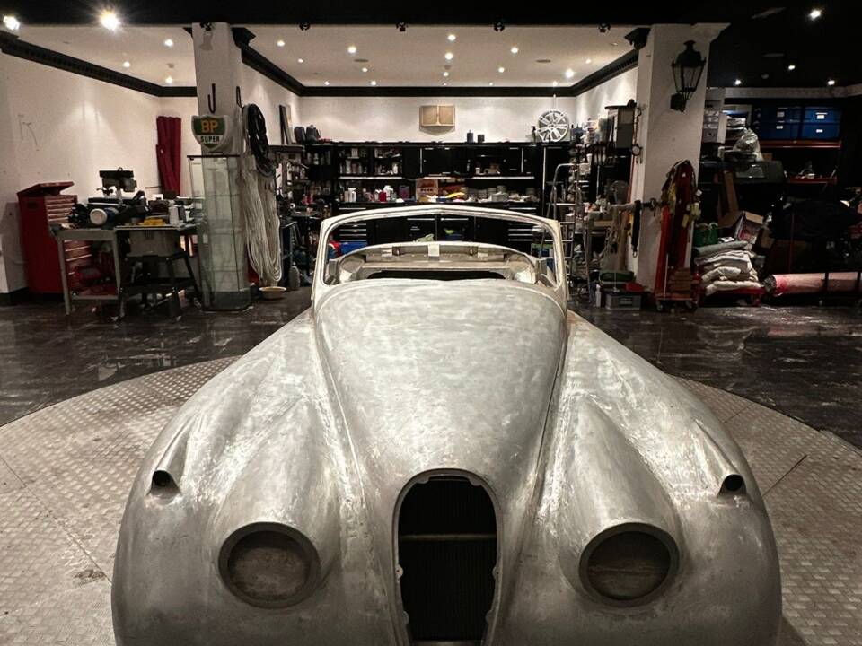 Immagine 11/39 di Jaguar XK 140 DHC (1955)