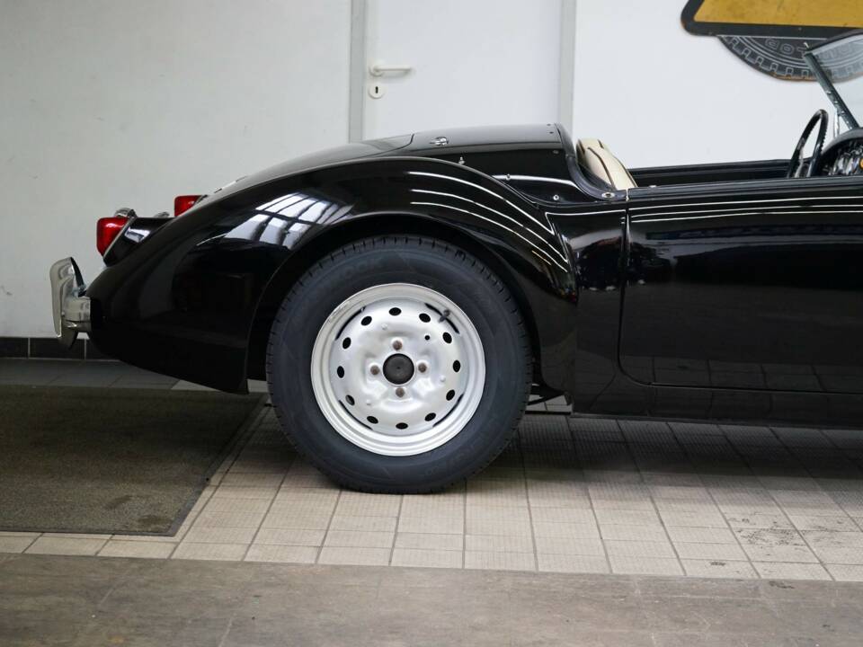 Immagine 42/46 di MG MGA 1500 (1959)