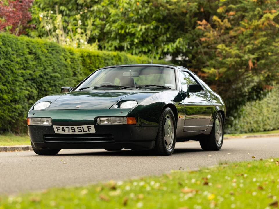 Bild 4/69 von Porsche 928 S4 (1989)