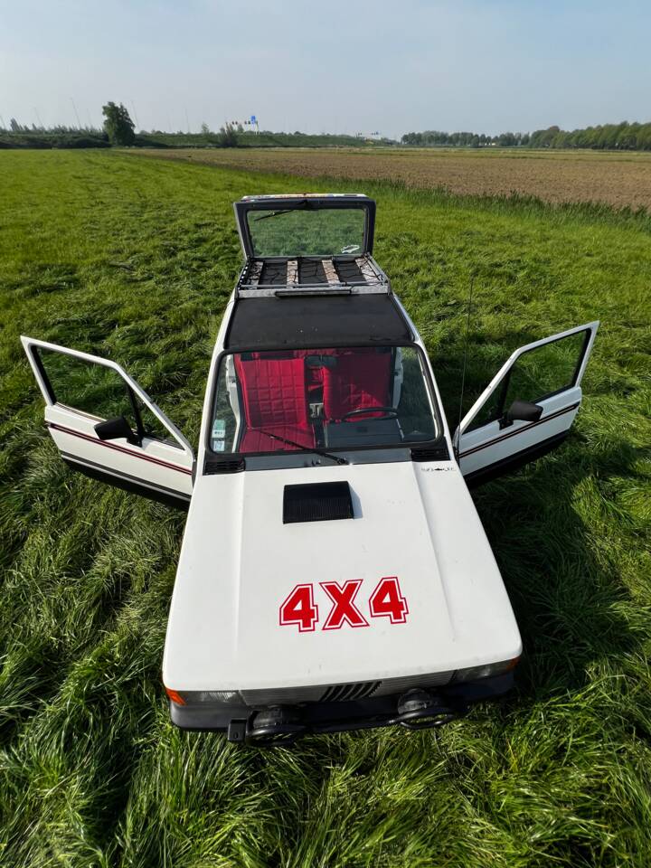 Afbeelding 11/13 van FIAT Panda 4x4 1,0 (1986)