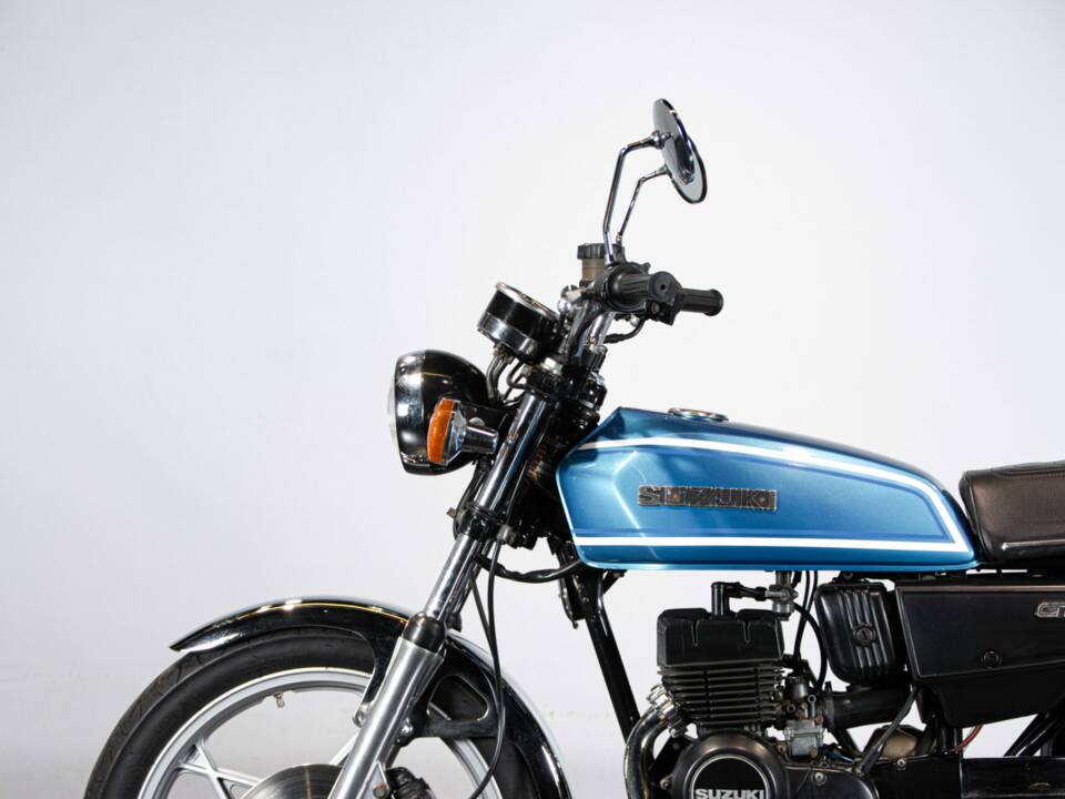 Bild 9/50 von Suzuki GT 125 (1979)