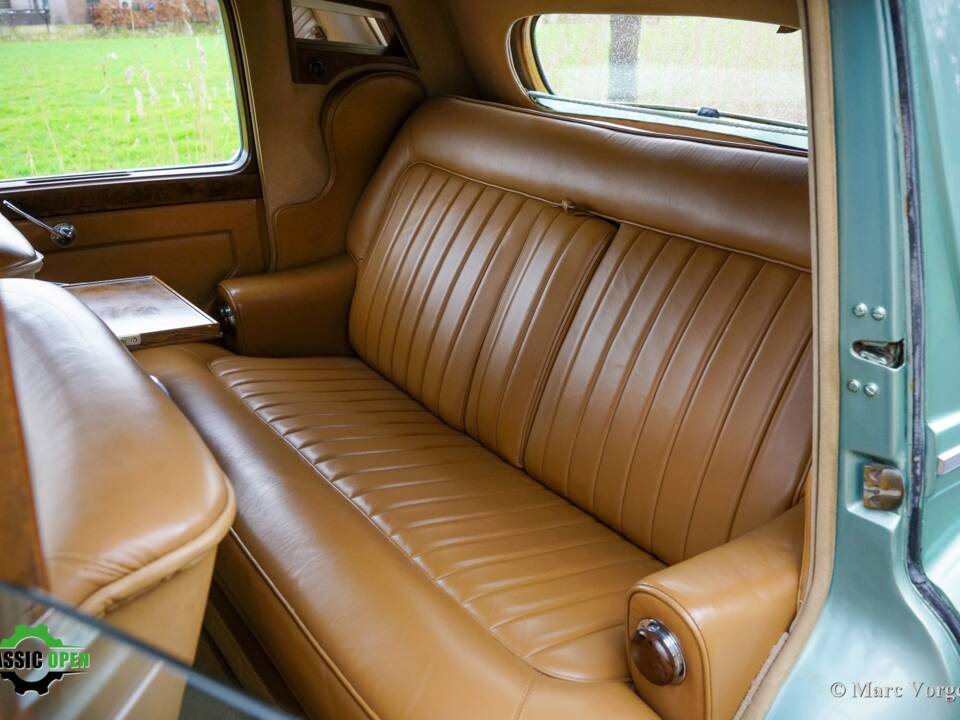 Image 10/46 of Bentley R-Type (1953)