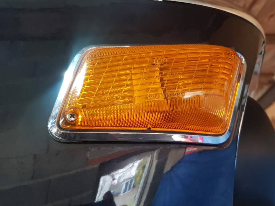 Image 11/53 of BMW 3.0 CSi (1972)
