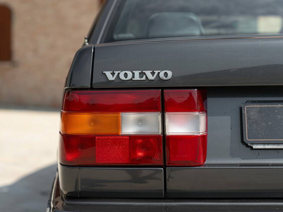 Obraz 10/48 pojazdu Volvo 850 2.0 20V (1992)