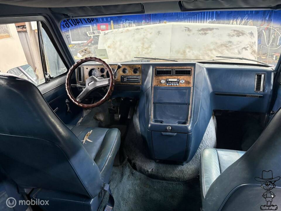 Bild 8/50 von Chevrolet Van (1983)