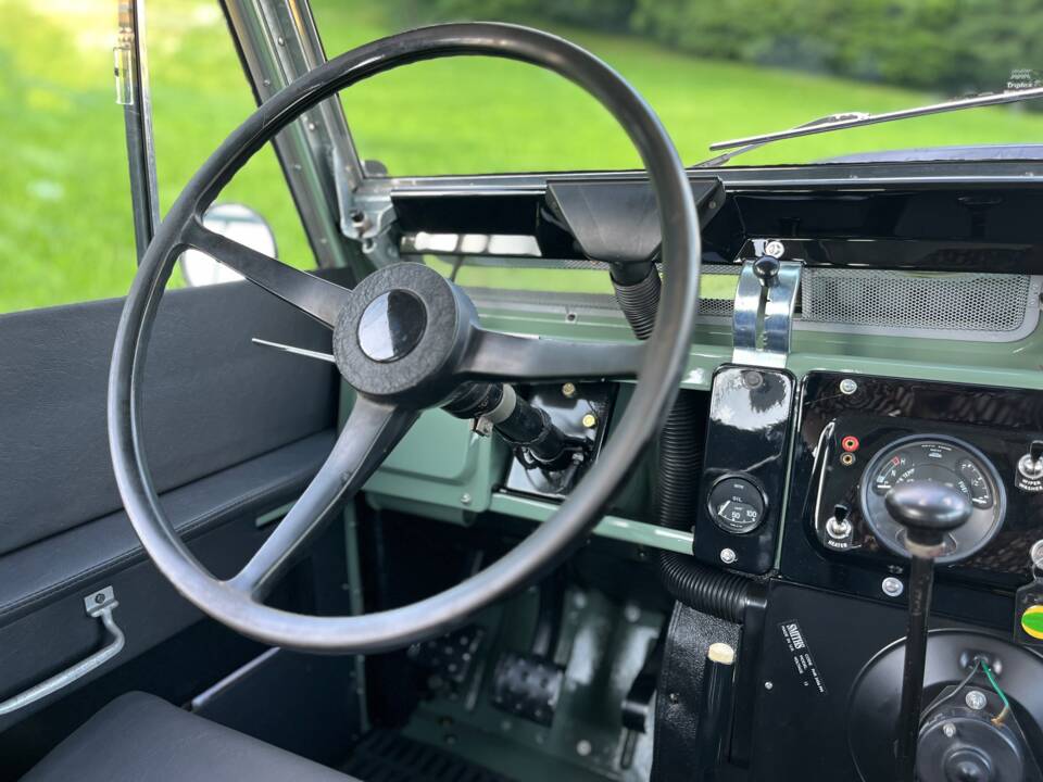 Imagen 51/99 de Land Rover 109 (1970)