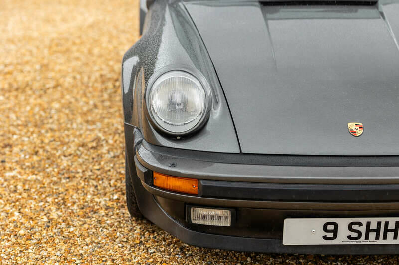 Afbeelding 24/50 van Porsche 911 Turbo 3.3 (1989)