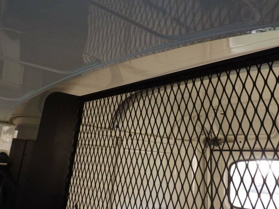 Image 37/44 of Renault R 4 F6 (1982)