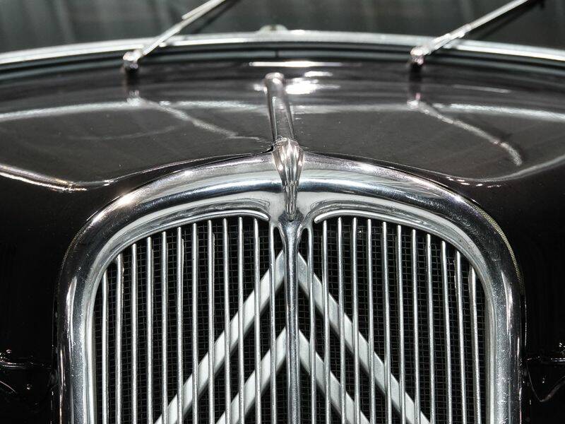 Bild 11/15 von Citroën Traction Avant 11 BL (1947)