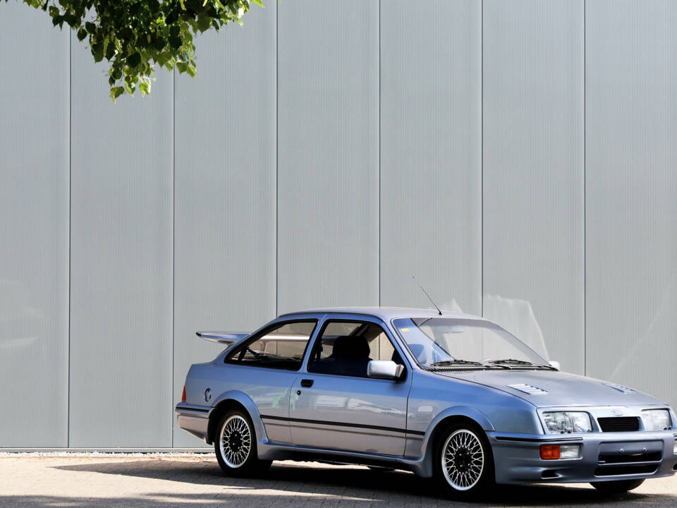 Immagine 18/47 di Ford Sierra RS Cosworth (1987)