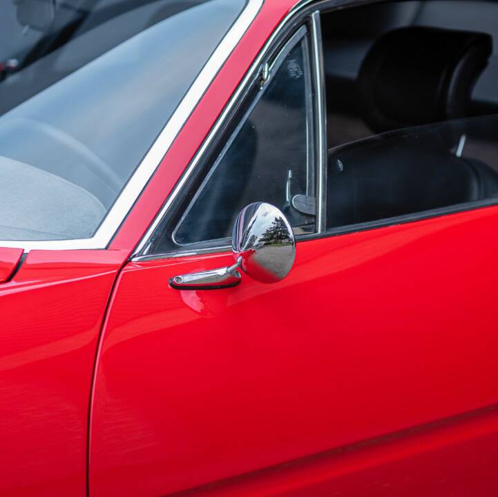 Image 12/50 de Ferrari 365 GTB/4 Daytona (1973)