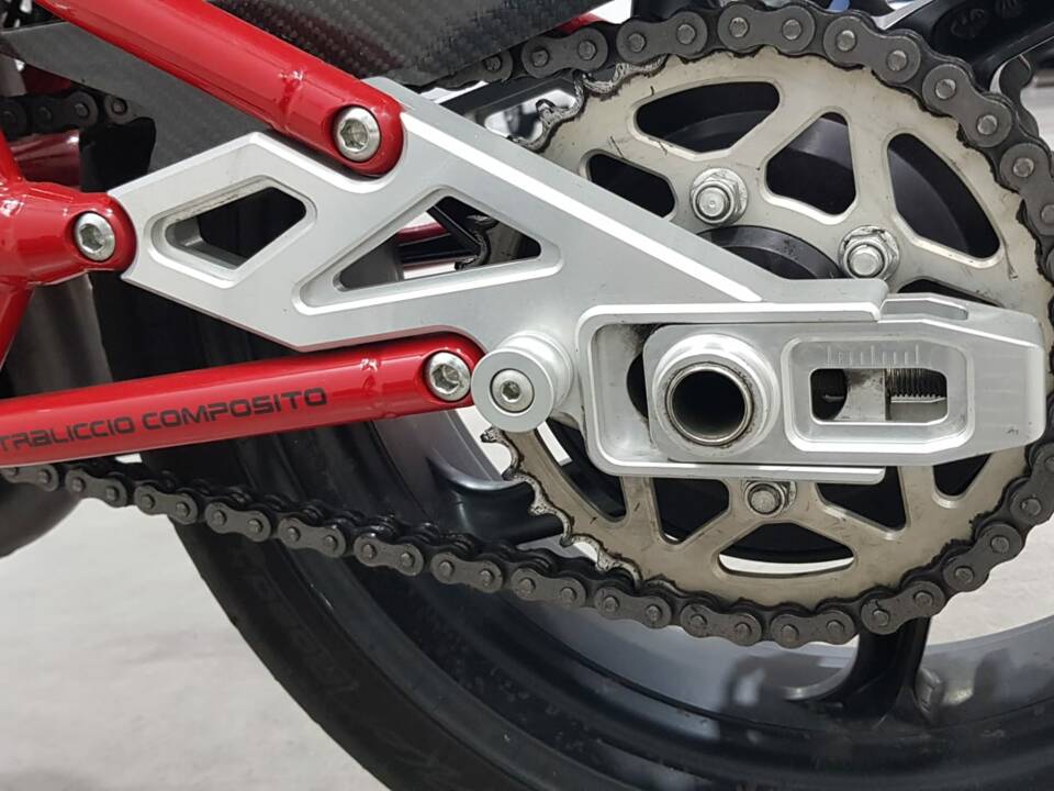 Bild 52/57 von Bimota DB6 Delirio (2009)