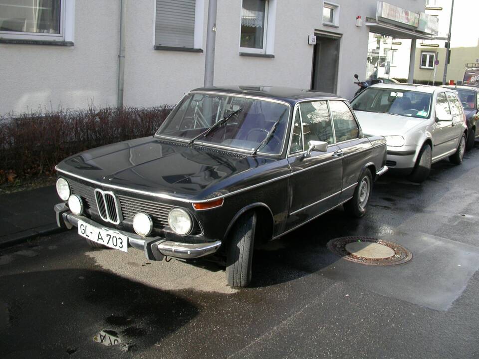 Image 25/55 de BMW 2002 (1975)