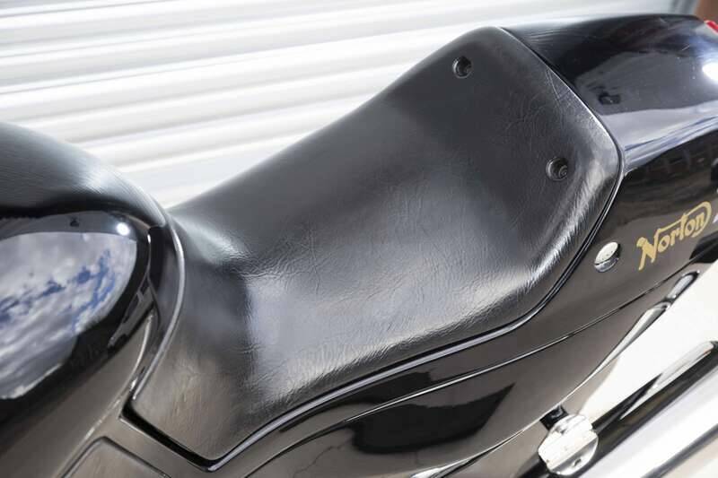 Bild 44/45 von Norton F1 (1990)
