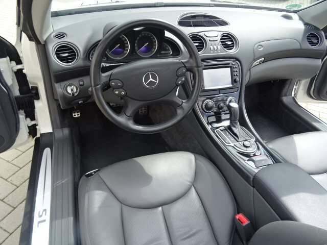 Imagen 16/19 de Mercedes-Benz SL 500 (2002)