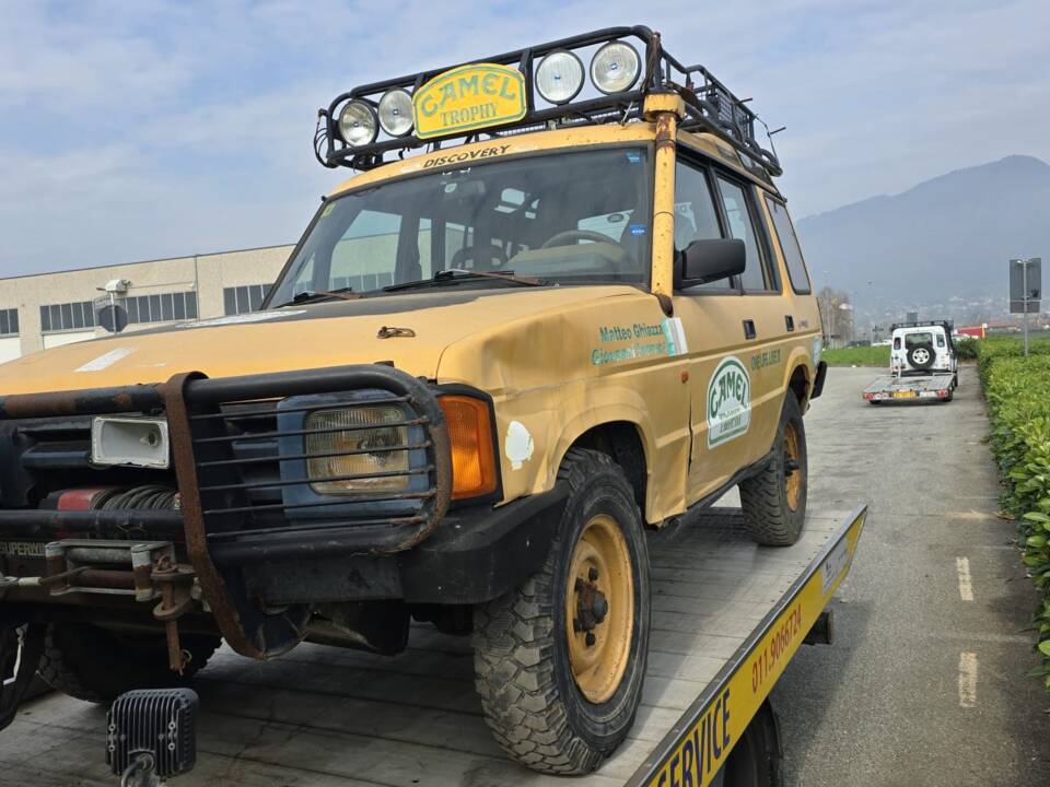 Image 38/51 of Land Rover Discovery TDi (1993)