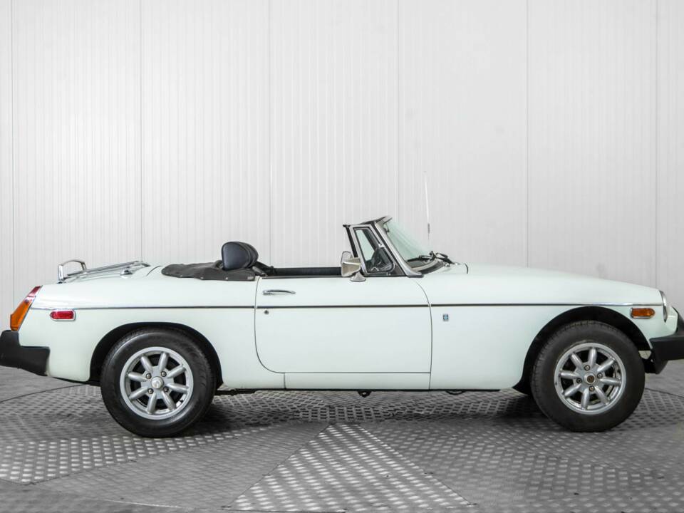Bild 10/50 von MG MGB (1977)